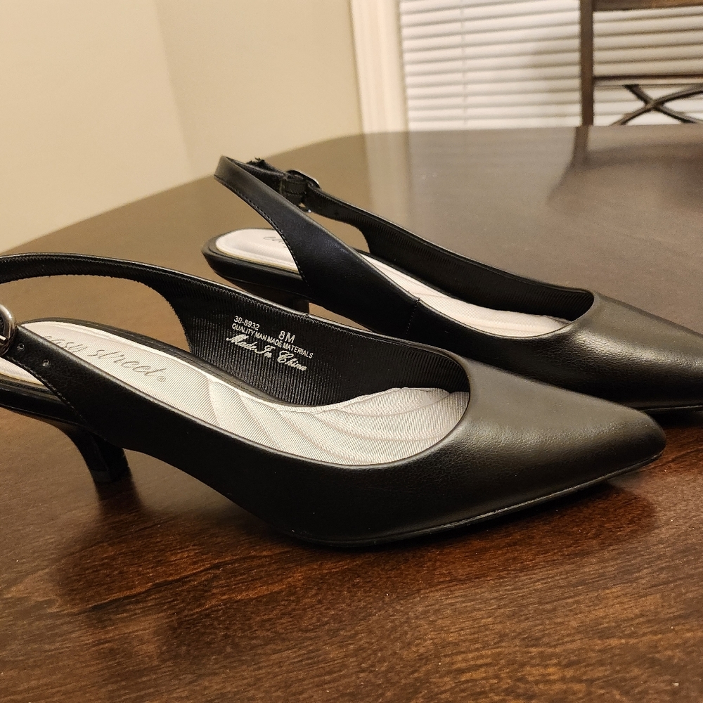 Easy Street shoes